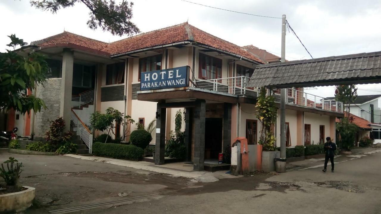 باندونج Hotel Parakan Wangi المظهر الخارجي الصورة