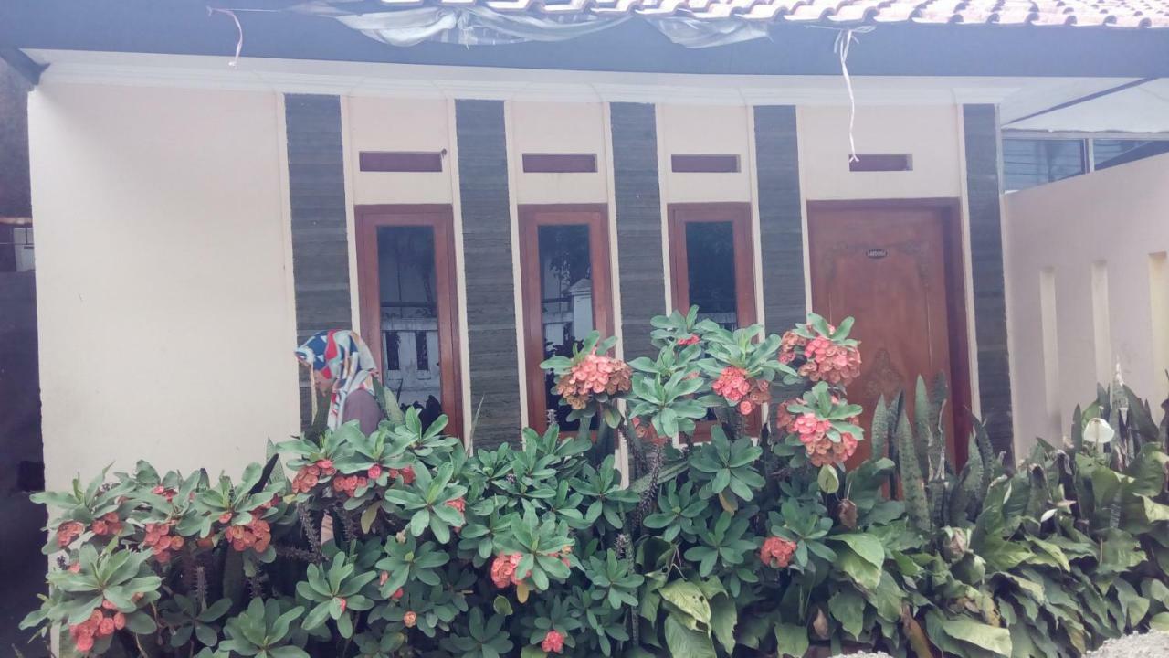 باندونج Hotel Parakan Wangi المظهر الخارجي الصورة